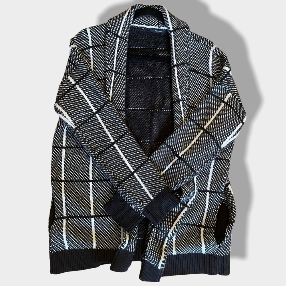 Forever 21 Cozy Plaid Open-Front Sweater
